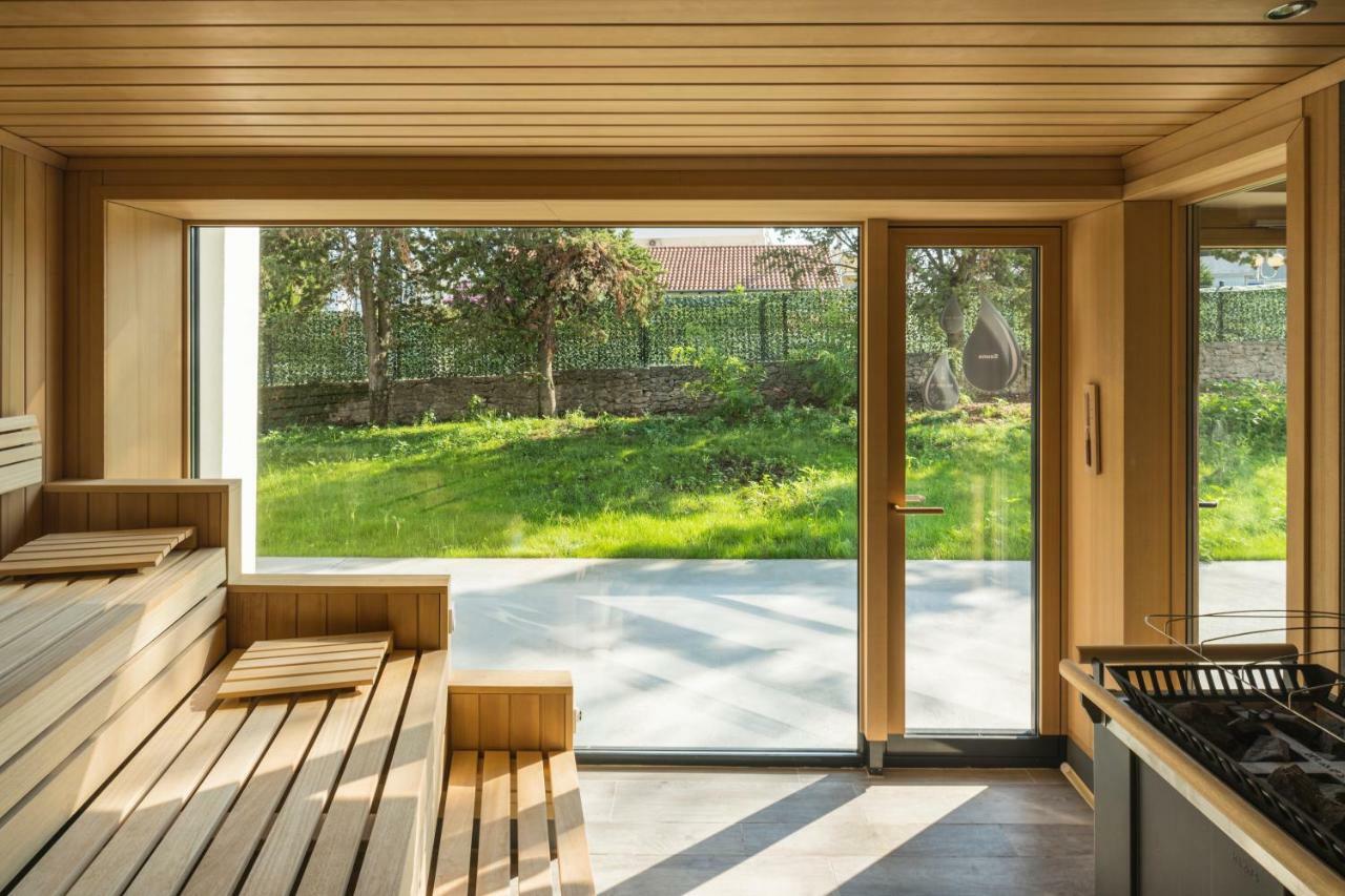 Falkensteiner Premium Mobile Homes And Camping Задар Екстериор снимка Sauna