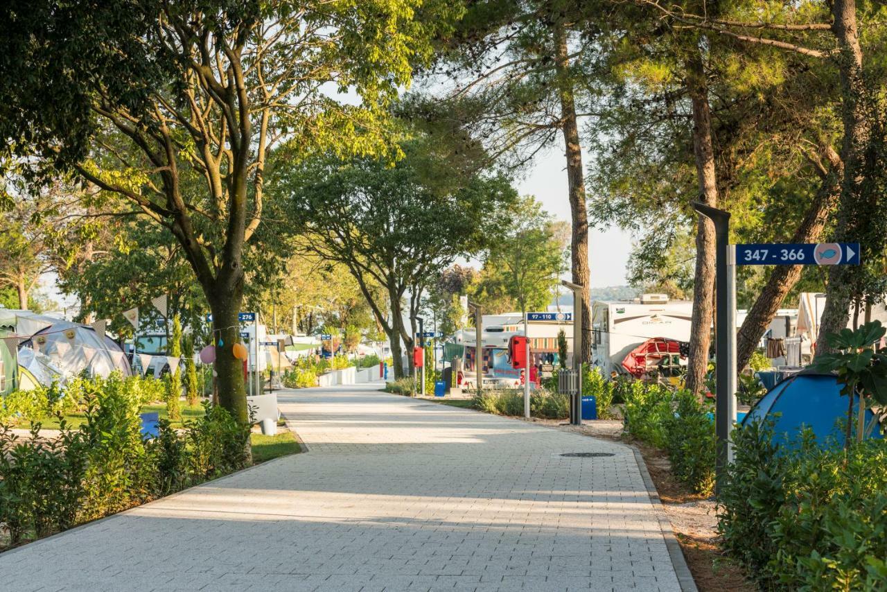 Falkensteiner Premium Mobile Homes And Camping Задар Екстериор снимка The campsite